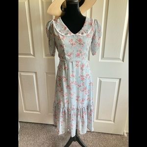 Blue floral vintage midi dress!